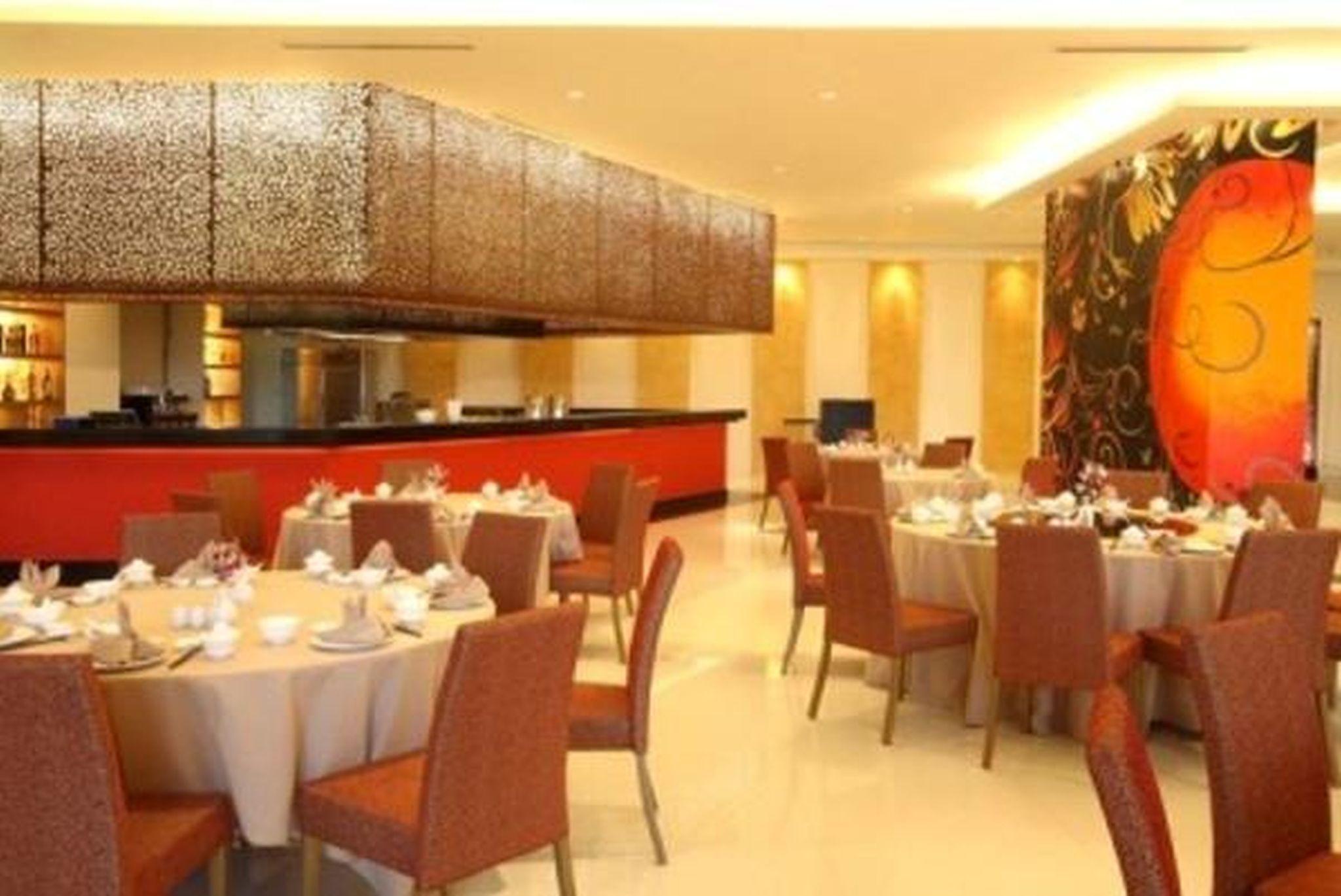 The Bellevue Manila 5*